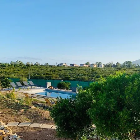Levante Au Calme Piscine Chauffée Partagée Et Bbq