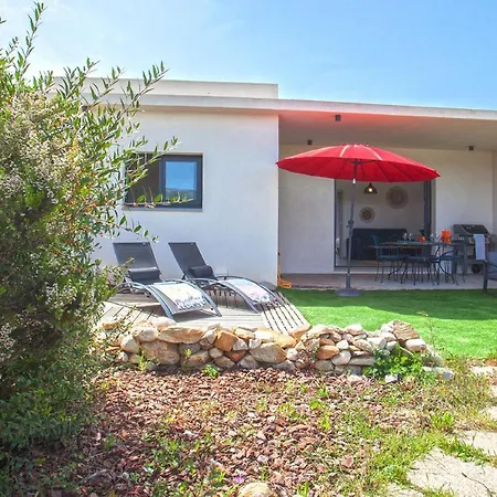 Levante Au Calme Piscine Chauffée Partagée Et Bbq Appartement *
