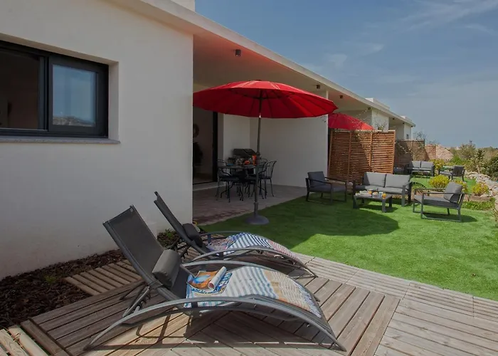 Levante Shared Swimming Pool Bbq * Calenzana