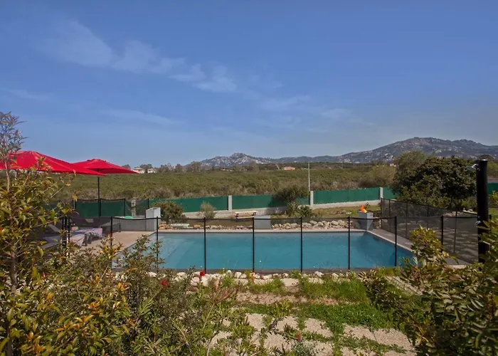 Levante Shared Swimming Pool Bbq Apartment